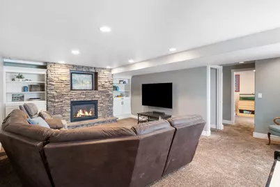 1872 S 2265 W, Syracuse, UT 84075 - Photo 25
