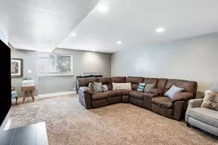 1872 S 2265 W, Syracuse, UT 84075 - Photo 27