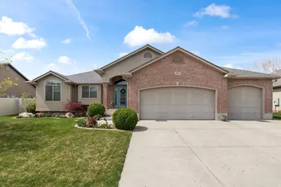 1872 S 2265 W, Syracuse, UT 84075 - Photo 1