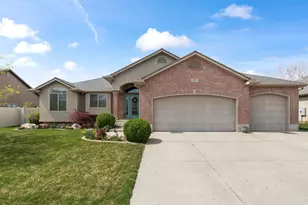 1872 S 2265 W, Syracuse, UT 84075 - Photo 1