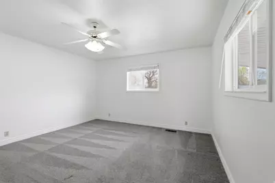 71 W 200 S, Providence, UT 84332 - Photo 11
