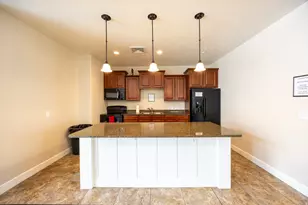 907 W 1840 S, Syracuse, UT 84075 - Photo 37