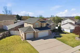8271 S 2600 E, South Weber, UT 84405 - Photo 3