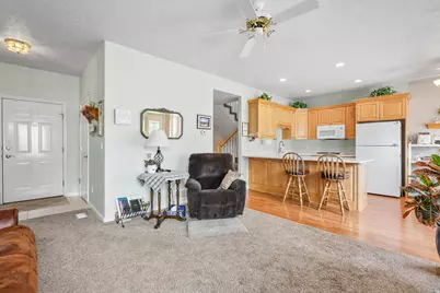 7809 S Norfolk Pine Way, Sandy, UT 84094 - Photo 7