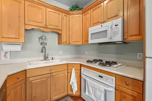 7809 S Norfolk Pine Way, Sandy, UT 84094 - Photo 11