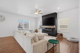 3784 N Doris Loop Rd E, Eagle Mountain, UT 84005 - Photo 5