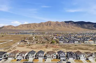 3784 N Doris Loop Rd E, Eagle Mountain, UT 84005 - Photo 39