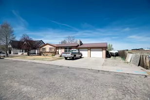 191 E 1000 N, Beaver, UT 84713 - Photo 3