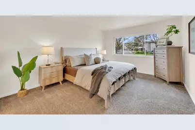 1047 E Eastgate Rd S, Murray, UT 84117 - Photo 13