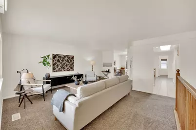 1047 E Eastgate Rd S, Murray, UT 84117 - Photo 7