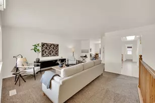 1047 E Eastgate Rd S, Murray, UT 84117 - Photo 7