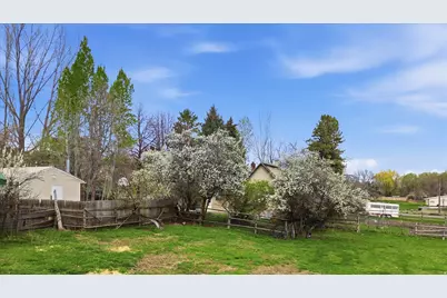 18 E 300 S, Mendon, UT 84325 - Photo 43