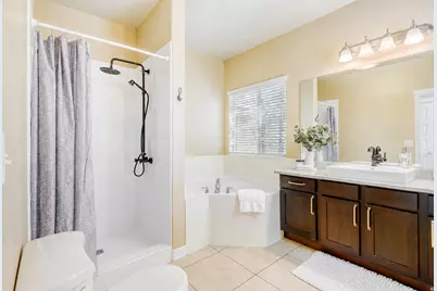 1114 N Shepard Creek Pkwy #10, Farmington, UT 84025 - Photo 13