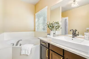 1114 N Shepard Crk Pkwy, Farmington, UT 84025 - Photo 13