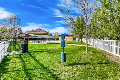 1114 N Shepard Creek Pkwy #10, Farmington, UT 84025 - Photo 23