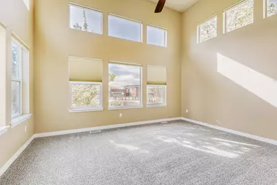 1114 N Shepard Creek Pkwy #10, Farmington, UT 84025 - Photo 11