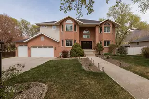 1209 E Bear Holw Cv, Draper, UT 84020 - Photo 87