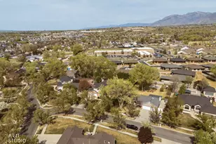 1209 E Bear Holw Cv, Draper, UT 84020 - Photo 81