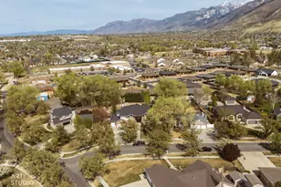 1209 E Bear Holw Cv, Draper, UT 84020 - Photo 79