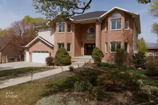 1209 E Bear Holw Cv, Draper, UT 84020 - Photo 3
