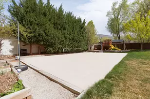 1209 E Bear Holw Cv, Draper, UT 84020 - Photo 71