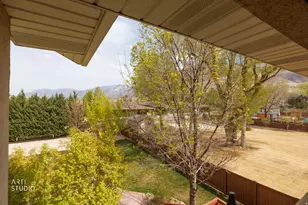 1209 E Bear Holw Cv, Draper, UT 84020 - Photo 35