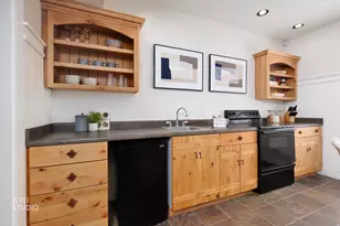 1209 E Bear Holw Cv, Draper, UT 84020 - Photo 51