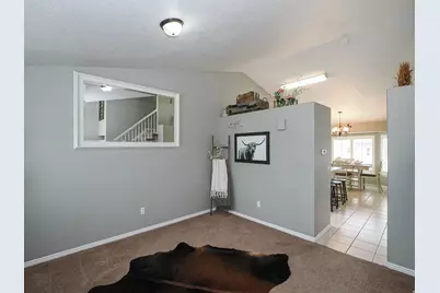 7335 S Quartz Hill Dr, West Jordan, UT 84081 - Photo 11