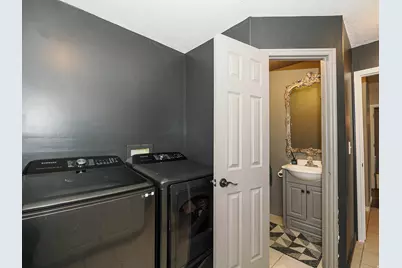 7335 S Quartz Hill Dr, West Jordan, UT 84081 - Photo 23