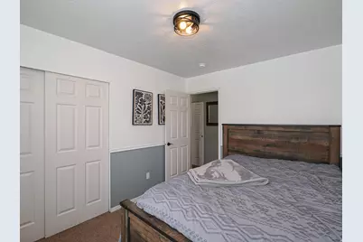 7335 S Quartz Hill Dr, West Jordan, UT 84081 - Photo 35