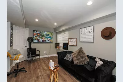 7335 S Quartz Hill Dr, West Jordan, UT 84081 - Photo 41