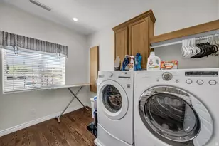 841 E 1010 S, Saint George, UT 84790 - Photo 11