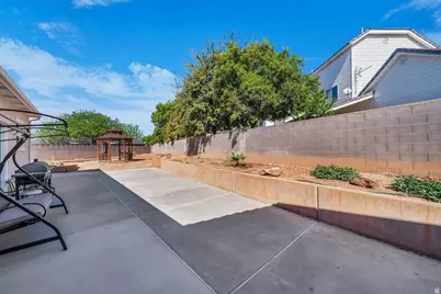 841 E 1010 S, Saint George, UT 84790 - Photo 33