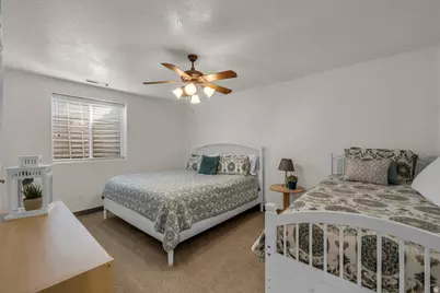 841 E 1010 S, Saint George, UT 84790 - Photo 25