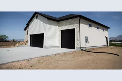4586 S 6300 W, Hooper, UT 84315 - Photo 5