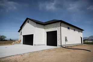 4586 S 6300 W, Hooper, UT 84315 - Photo 5