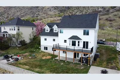 965 N 800 E, Springville, UT 84663 - Photo 9
