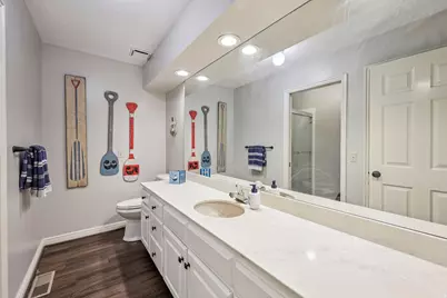 819 N Juniperpoint Dr, Salt Lake City, UT 84103 - Photo 31
