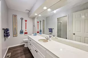 819 N Juniperpoint Dr, Salt Lake City, UT 84103 - Photo 31