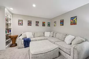 819 N Juniperpoint Dr, Salt Lake City, UT 84103 - Photo 35