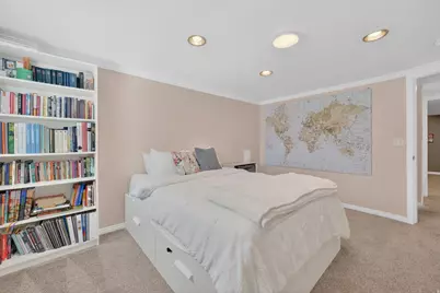 9609 S Tj Dr E, Sandy, UT 84070 - Photo 23