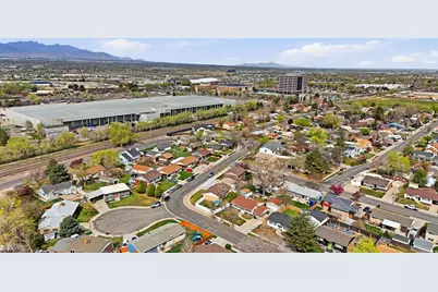 9609 S Tj Dr E, Sandy, UT 84070 - Photo 35