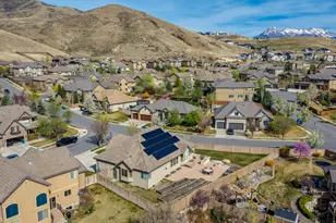 2141 W Aspen Wood Loop N, Lehi, UT 84048 - Photo 43