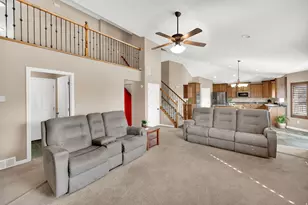 2141 W Aspen Wood Loop N, Lehi, UT 84048 - Photo 3