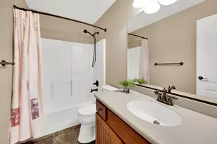 2141 W Aspen Wood Loop N, Lehi, UT 84048 - Photo 17