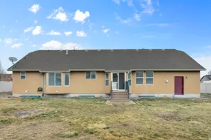 5493 W Varenna St, Herriman, UT 84096 - Photo 23