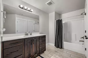 1085 N Coachman Ln, Spanish Fork, UT 84660 - Photo 15