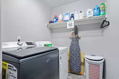 1064 E Fort Ln, Ogden, UT 84404 - Photo 25