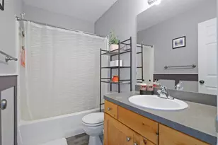 1064 E Fort Ln, Ogden, UT 84404 - Photo 17