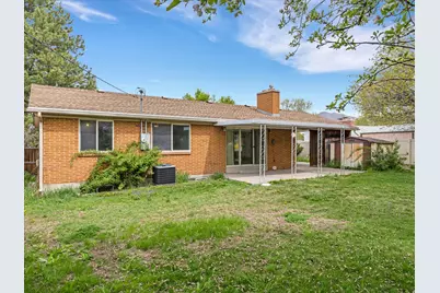 1204 E Iris Ln, Millcreek, UT 84106 - Photo 27